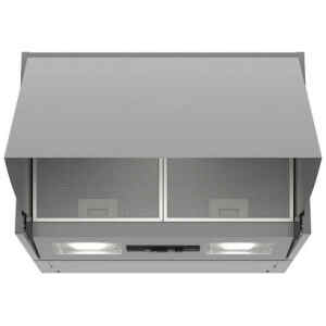 Ο πτυσσόμενος απορροφητήρας Bosch DEM66AC00 έχει πρόσοψη που τραβιέται προς τα έξω και μπορεί να δεχτεί ένα φύλλο ξύλου όμοιο με το ξύλο της κουζίνας.