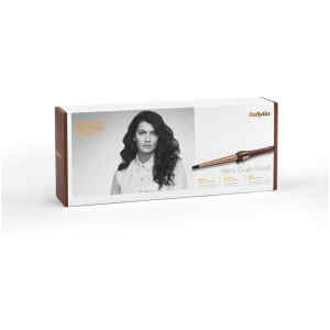 Με το ψαλίδι μαλλιών Babyliss Berry Crush 2523PE μπορείτε να δημιουργήσετε μπούκλες με ένα πιο ανάλαφρο αποτέλεσμα στη ρίζα και πιο σφιχτή μπούκλα στις άκρες. Το ψαλίδι θερμαίνεται σε ελάχιστα λεπτά και είναι έτοιμο για χρήση, σε αντίθεση με άλλα που χρειάζονται λίγο περισσότερο χρόνο. Έχει καλώδιο που περιστρέφεται κυκλικά για πιο εύκολη χρήση της συσκευής όταν δημιουργείτε το styling που επιθυμείτε.