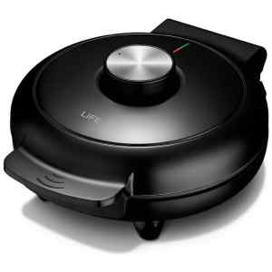 Με την βαφλιέρα Life Heart 221-0230 φτιάξτε τις πιο νόστιμες και αγαπησιάρικες βάφλες για τους αγαπημένους σας, την οποία μπορείτε εύκολα να την κόψετε σε 5 μικρότερα κομμάτια, το καθένα σε σχήμα καρδιάς.