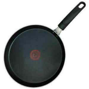 Κρεπιέρα Tefal XL Force 25cm κατασκευασμένη από αλουμίνιο και ανθεκτική αντικολλητική επίστρωση για υγιεινό και γρήγορο μαγείρεμα. Διαθέτει βάση που διαχέει τη θερμότητα, για ομοιογενές μαγείρεμα, ιδανική για να φτιάξετε κρέπες και pancakes.