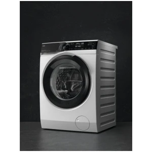 Το πλυντήριο ρούχων AEG LFR73164OG 7000 Prosteam, έχει χωρητικότητα κάδου κατάλληλη για έως και 10 κιλά άπλυτων ρούχων, και μπορεί να καλύψει τις ανάγκες μιας πολύτεκνης οικογένειας. Παράλληλα χάρη στον μεγάλο κάδο, εκτός από πολλά ρούχα για πλύσιμο μπορεί να χωρέσει και παπλώματα ή κουβέρτες. Είναι εμπρόσθιας φόρτωσης, δηλαδή η φόρτωση των ρούχων γίνεται από την πόρτα στο μπροστινό μέρος της συσκευής, που αποτελεί και τον πιο κοινό τύπο πλυντηρίων.