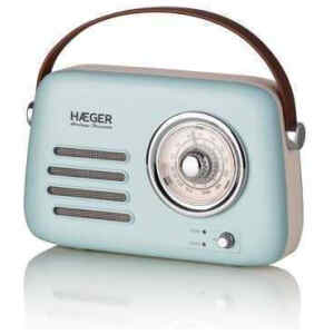 Το φορητό ραδιόφωνο μπαταρίας Haeger RB-BLU.002A μπλε έχει αναλογικό χειρισμό για να αλλάζετε ραδιοφωνικούς σταθμούς χρησιμοποιώντας την κλασική ροδέλα και κλασικό ρετρό στυλ που θυμίζει μια παλαιότερη εποχή. Επιπλέον διαθέτει υποδοχή AUX για να συνδέσετε ενσύρματα συσκευές όπως mp3, iPod και bluetooth για να συνδέσετε συσκευές που έχουν την ίδια τεχνολογία όπως για παράδειγμα κινητό τηλέφωνο.
