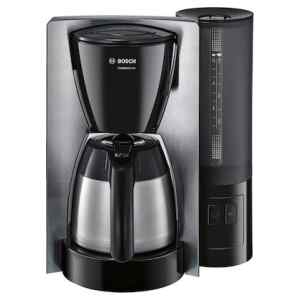 Καφετιέρα φίλτρου Bosch TKA6A683 Black με την περιστρεφόμενη βάση φίλτρου, ο πρωινός καφές είναι έτοιμος με ελάχιστες κινήσεις. Αρκεί ένα τράβηγμα της θήκης φίλτρου προς τα έξω, γεμίζοντας ή αφαιρώντας το φίλτρο, και τοποθέτηση της θήκης ξανά πίσω στη θέση της...και έτοιμος!