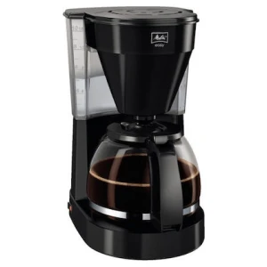 Η καφετιέρα φίλτρου Melitta Easy II 1023-02 έχει μοντέρνα σχεδίαση και είναι εύκολη στη χρήση. Το διαφανές δοχείο νερού είναι εύκολο να το διαβάσετε από μπροστά και το αφαιρούμενο περιστρεφόμενο φίλτρο με στοπ στάλαξης εμποδίζει την ενοχλητική στάλαξη του καφέ στην καυτή πλάκα. Και όλα αυτά σε μια ελκυστική τιμή!