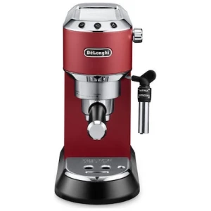 Η μηχανή Espresso Delonghi Dedica Pump Espresso Red EC685.R φτιάχνει εύκολα έναν πλούσιο και ομοιογενή Espresso με τέλειο καϊμάκι, από οποιοδήποτε αγαπημένο χαρμάνι.
