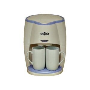 Η καφετιέρα φίλτρου Sapir SP-1170L, δέχεται αλεσμένο καφέ σε σκόνη. Αυτό την καθιστά εύκολη και γρήγορη στη χρήση, αφού εσείς απλά προσθέτετε καφέ στο φίλτρο και στη συνέχεια πατάτε το κουμπί εκκίνησης ώστε να ξεκινήσει η εκχύλιση. Το δοχείο νερού έχει χωρητικότητα 500 ml και μπορεί να παράξει έως και 2 κούπες καφέ.